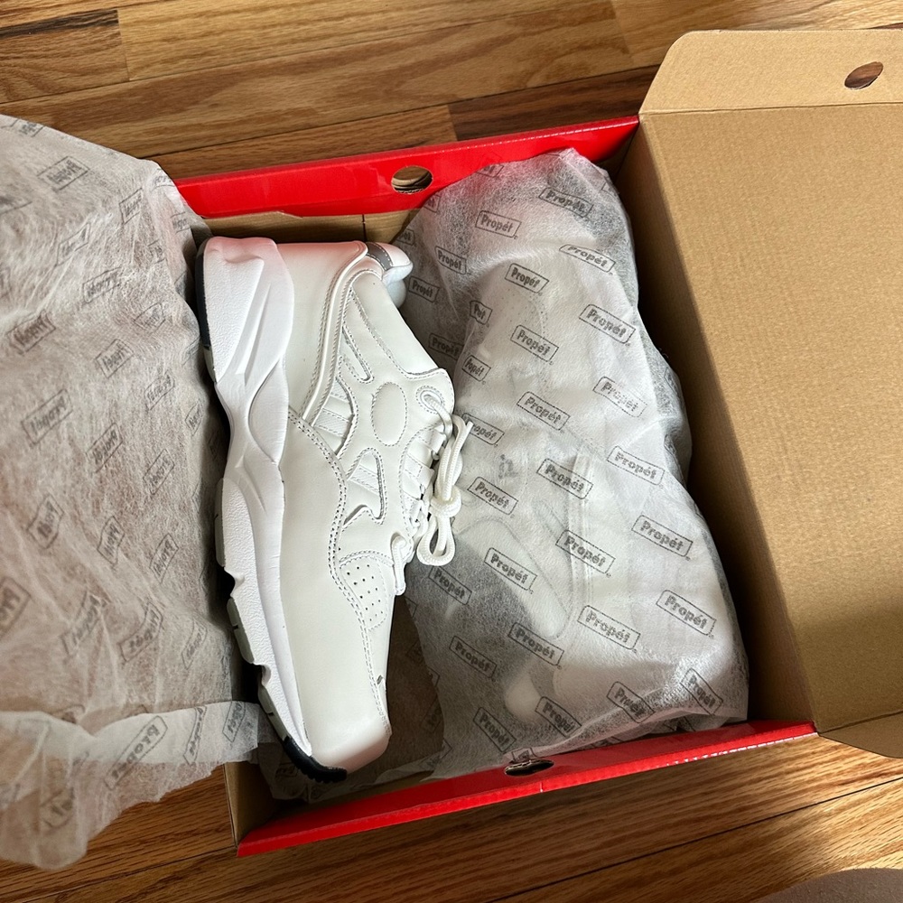 Propet Mens Stability Walker Sneakers - Picture 10 of 12
